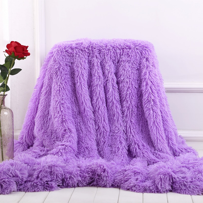Super Soft Faux Fur Warm Blanket Super Soft Faux Fur Warm Blanket